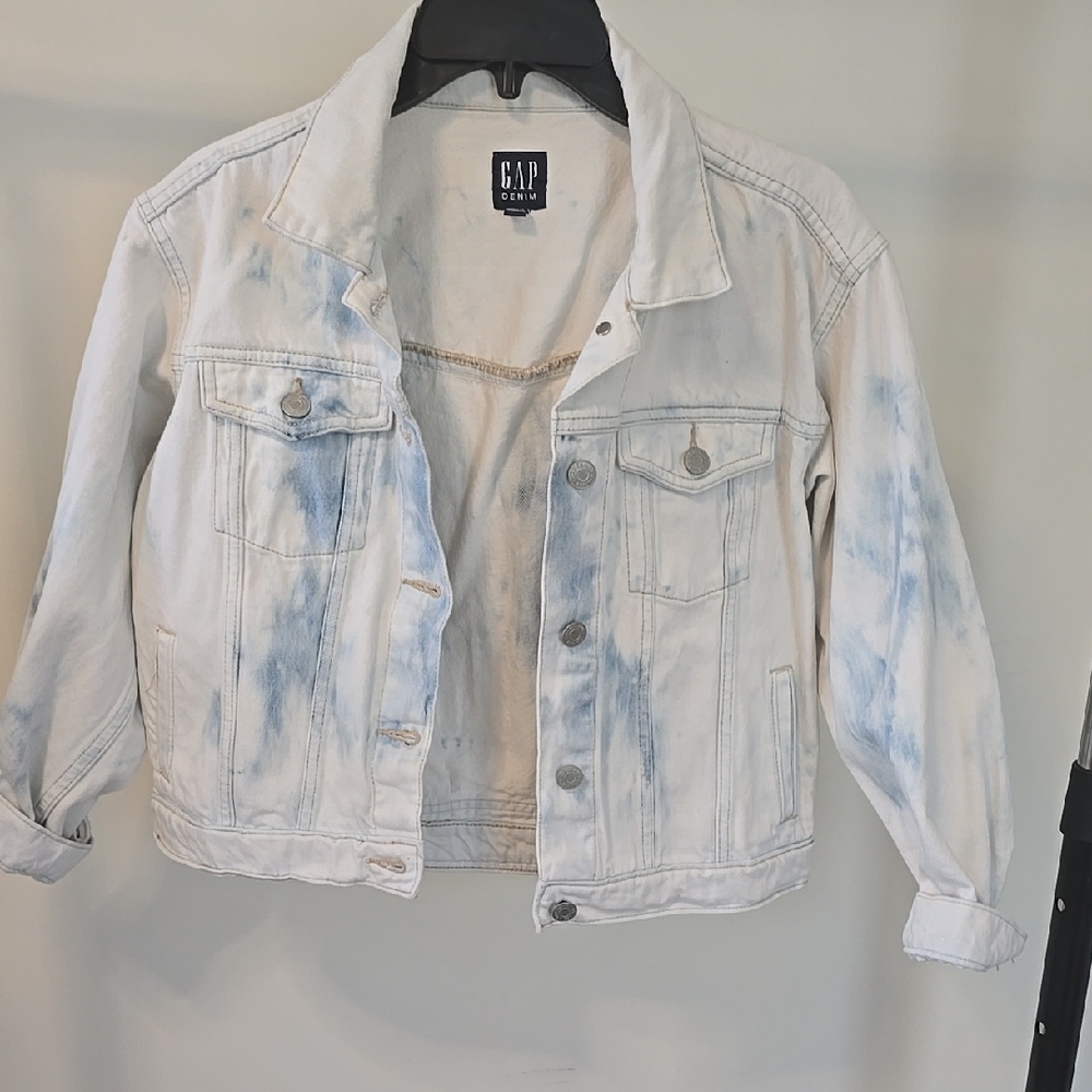 GAP Light Wash Denim Jacket